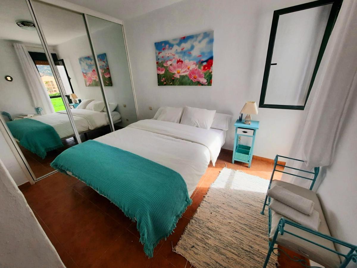 Airunnes Atico Duplex Zahara Primera Linea Apartment