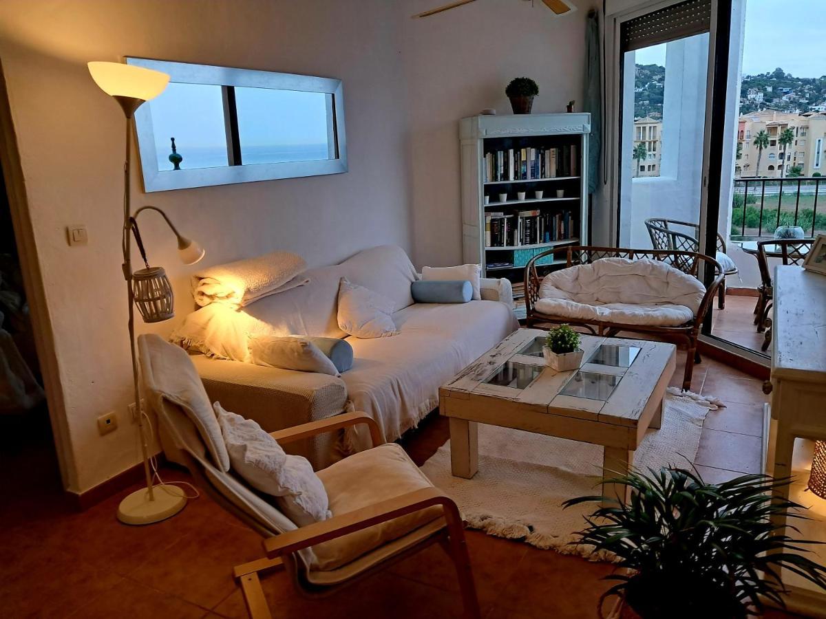 Apartment Airunnes Atico Duplex Zahara Primera Linea