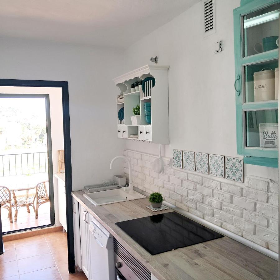 Airunnes Atico Duplex Zahara Primera Linea Zahara de los Atunes